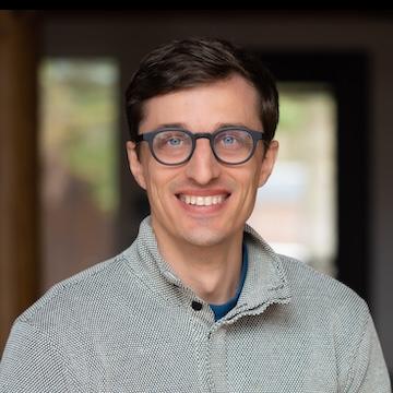 Headshot for David Phelps